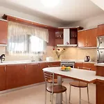 ヴィラ Savvinas House Faliraki-traganou