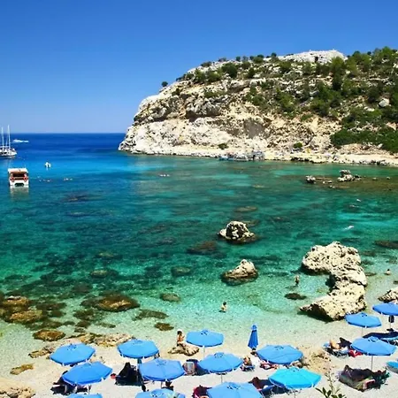 Savvinas House Faliraki-traganou ヴィラ